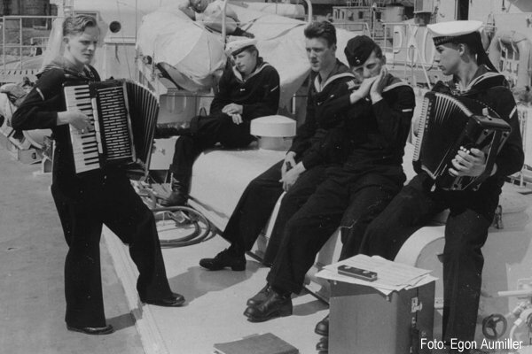 Foto Schnellboot Typ 140 Jaguar-Klasse - Bundesmarine Schnellboot ILTIS P6058